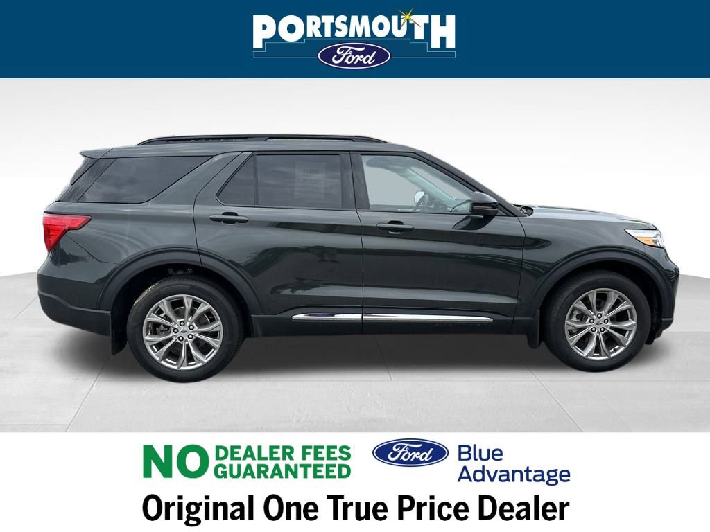 Used 2024 Ford Explorer XLT w/ Equipment Group 202A image 6