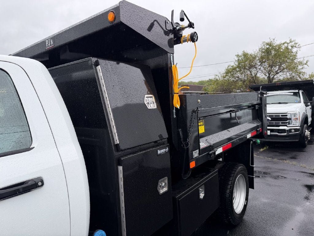 Used 2024 RAM 5500 Tradesman AWD/4WD image 3