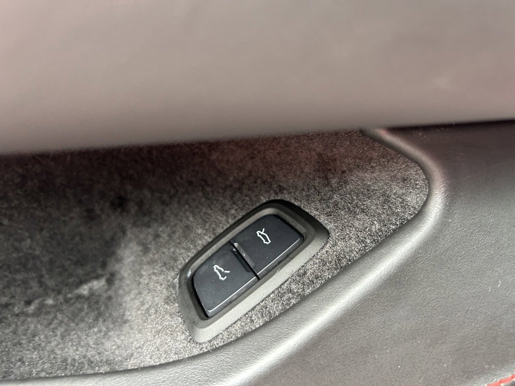 Certified 2021 Chevrolet Corvette Stingray Premium Conv w/ Z51 Performance Package image 51