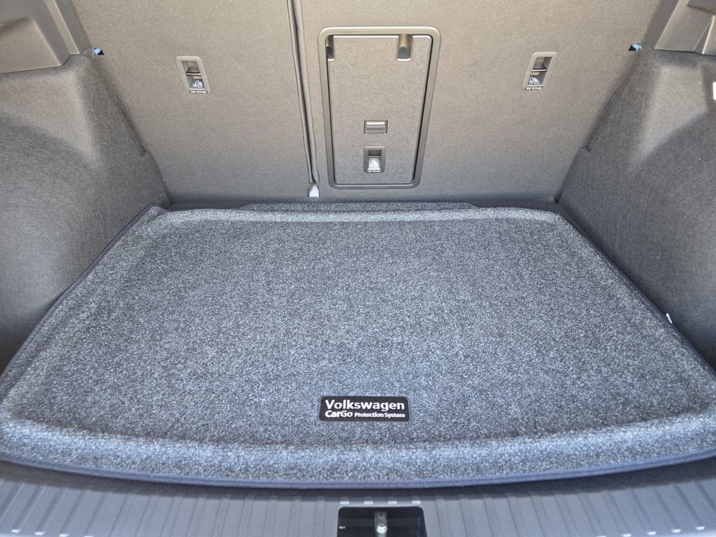 New 2026 Volkswagen Taos SEL AWD/4WD image 24