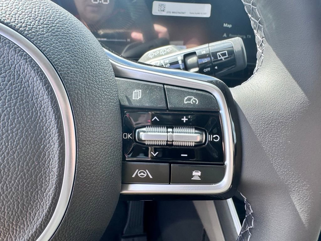 New 2026 Kia Carnival FWD image 16