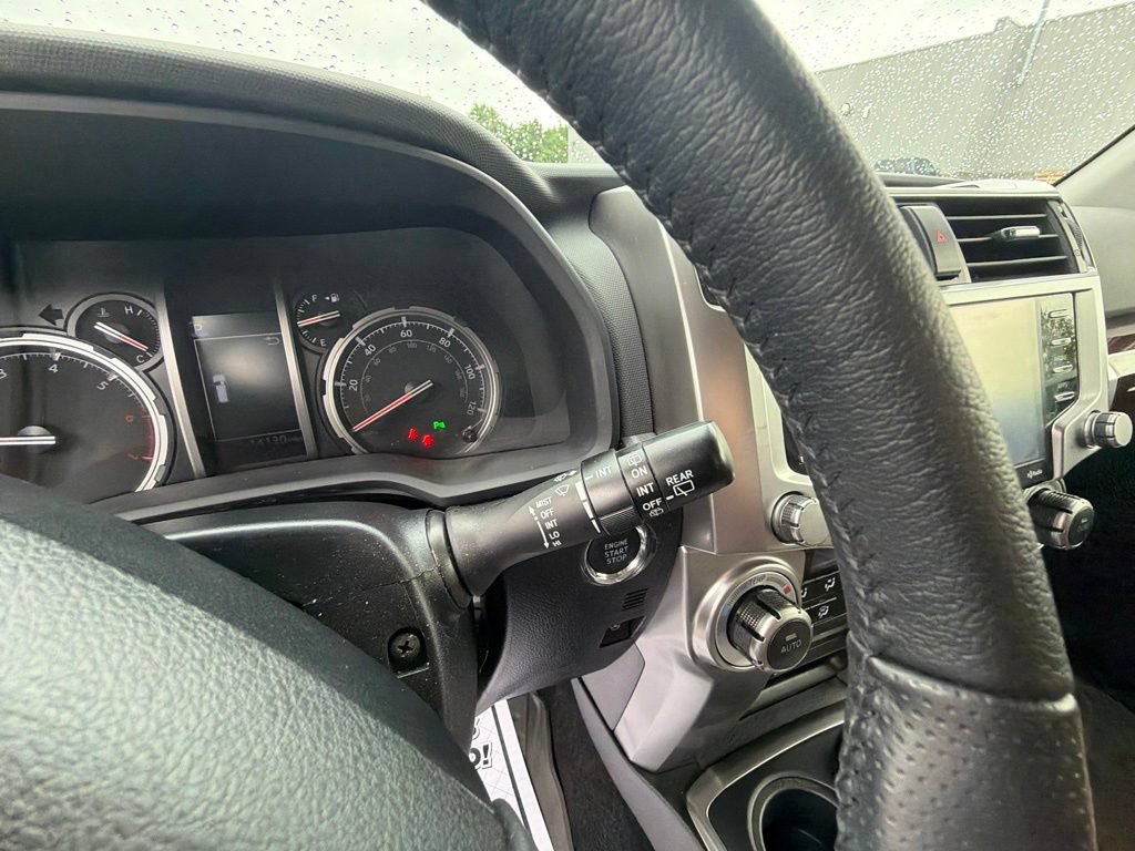 Used 2024 Toyota 4Runner Limited AWD/4WD image 47