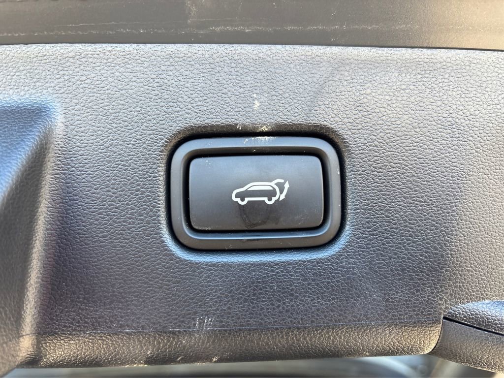 Used 2025 Hyundai Tucson Limited AWD/4WD image 14