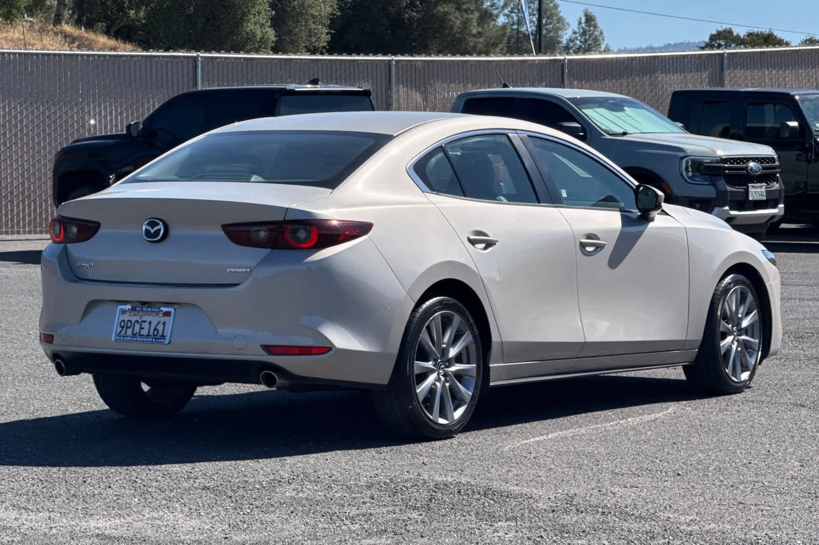 Used 2024 MAZDA MAZDA3 s FWD image 3