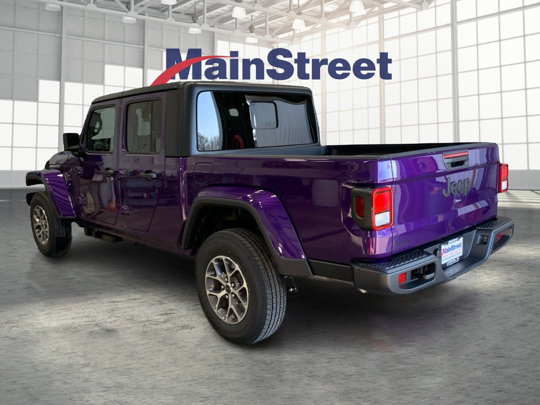 New 2026 Jeep Gladiator Sport AWD/4WD image 3
