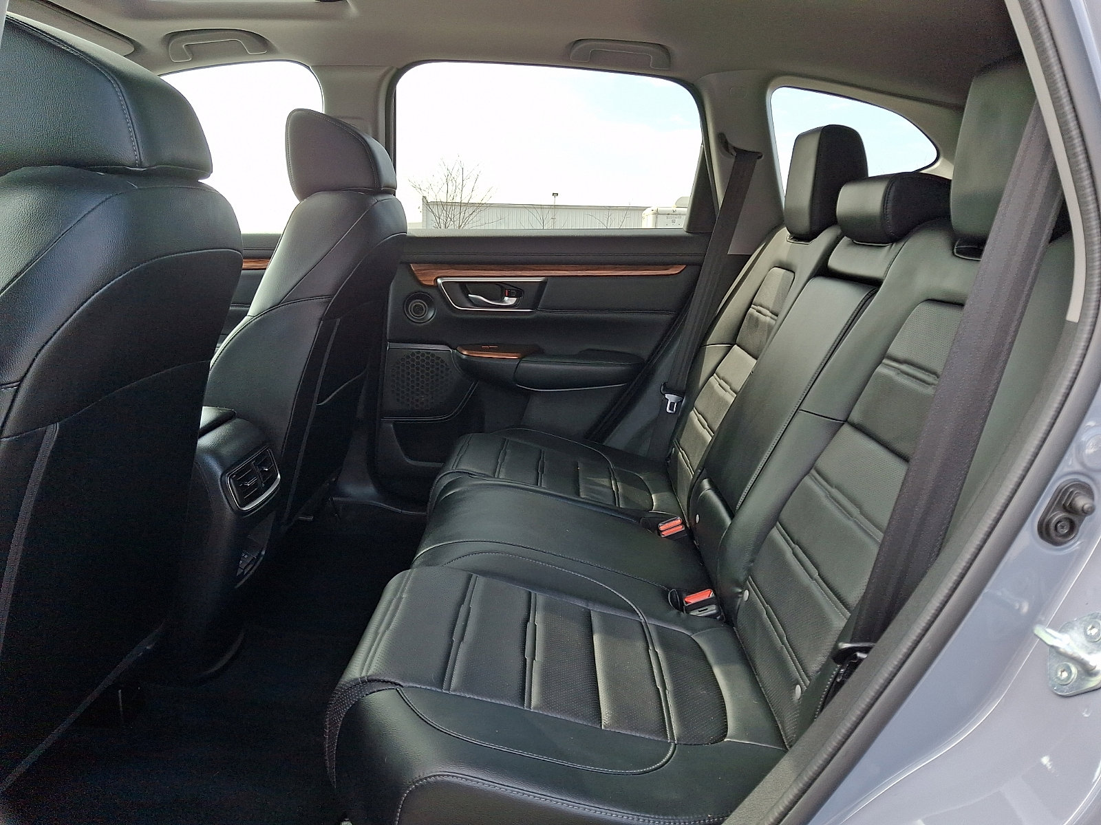 Used 2022 Honda CR-V Touring image 10