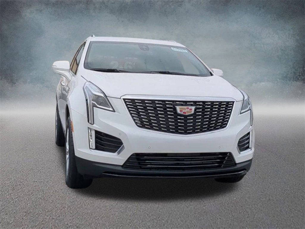 New 2025 Cadillac XT5 Luxury image 7