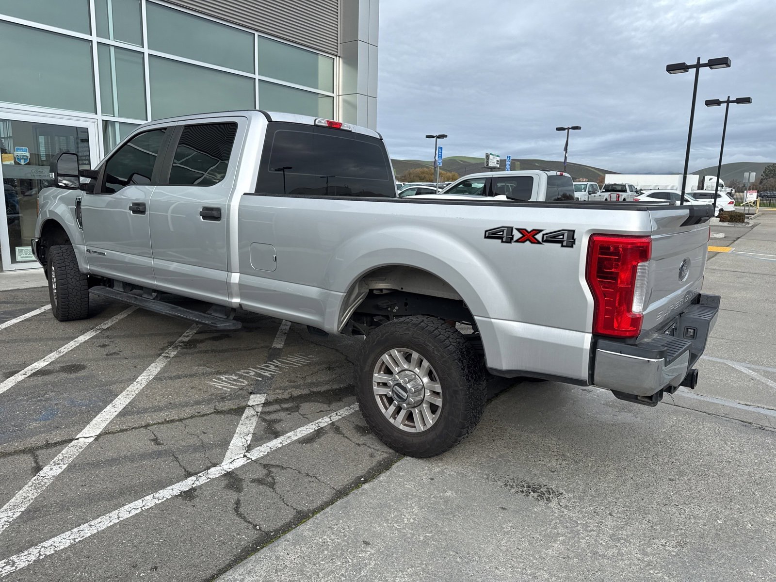 Used 2017 Ford F350 XL w/ Power Equipment Group image 3