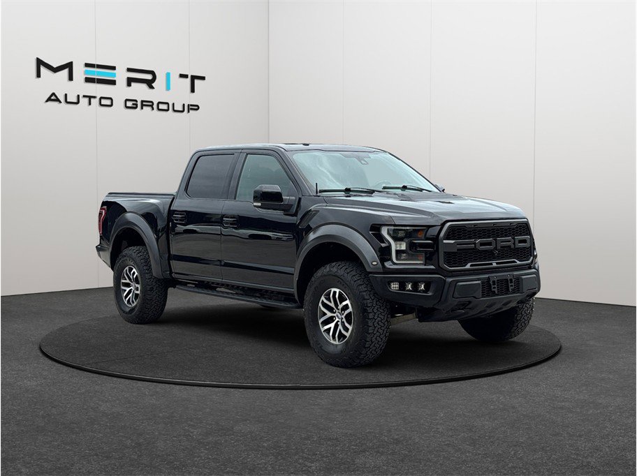 Used 2018 Ford F150 Raptor w/ Equipment Group 802A Luxury AWD/4WD image 1