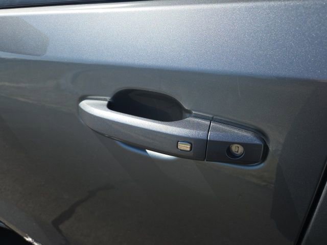 Used 2023 Chevrolet Silverado 1500 RST image 18