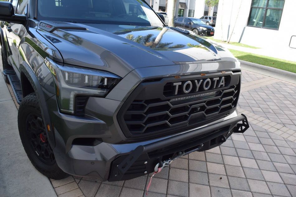 Used 2025 Toyota Sequoia TRD Pro AWD/4WD image 8