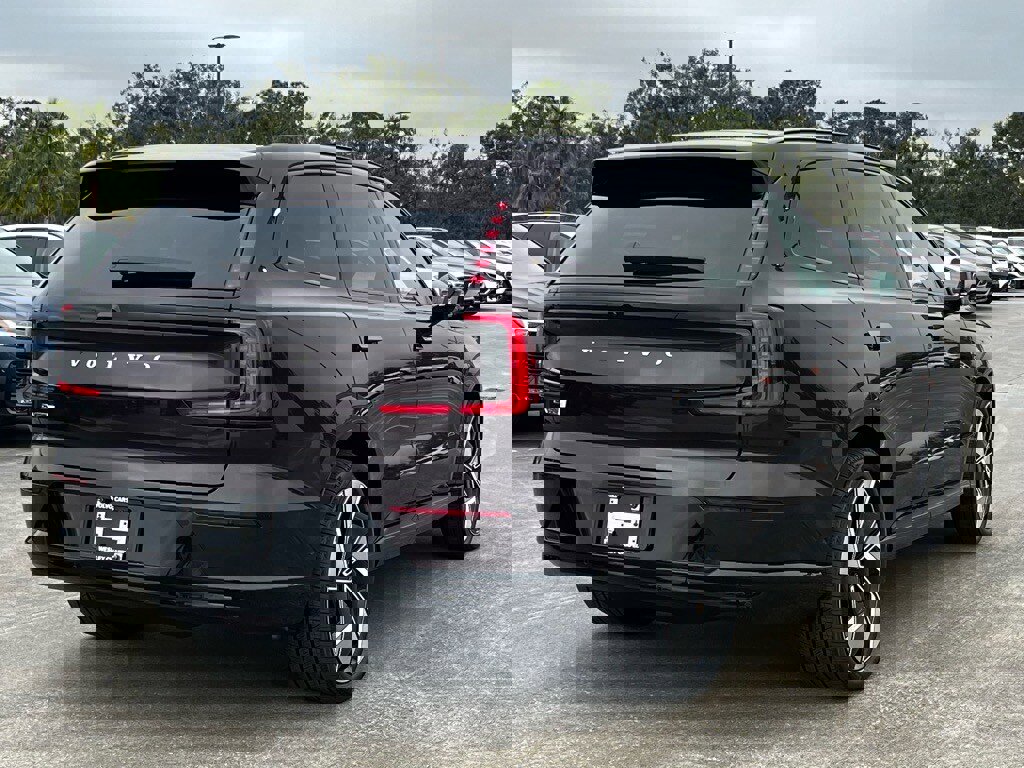 New 2025 Volvo EX90 Ultra image 7