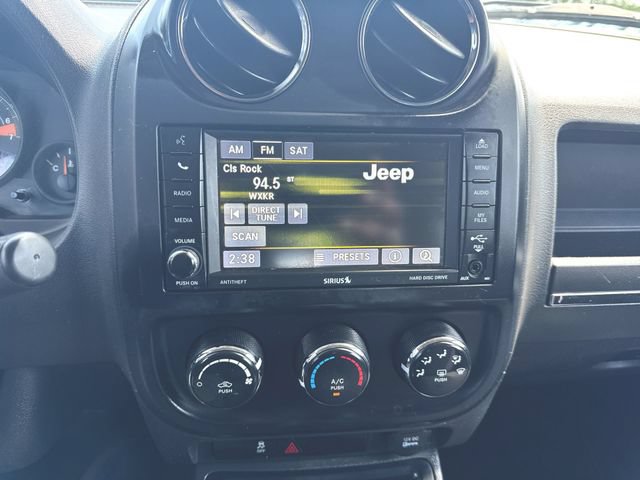 Used 2014 Jeep Patriot Sport AWD/4WD image 13