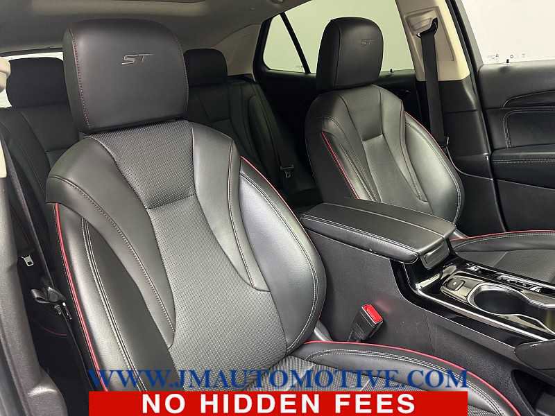 Used 2023 Buick Envision Essence w/ Sport Touring Package image 21