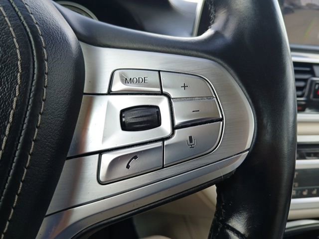 Used 2017 BMW 740i image 26