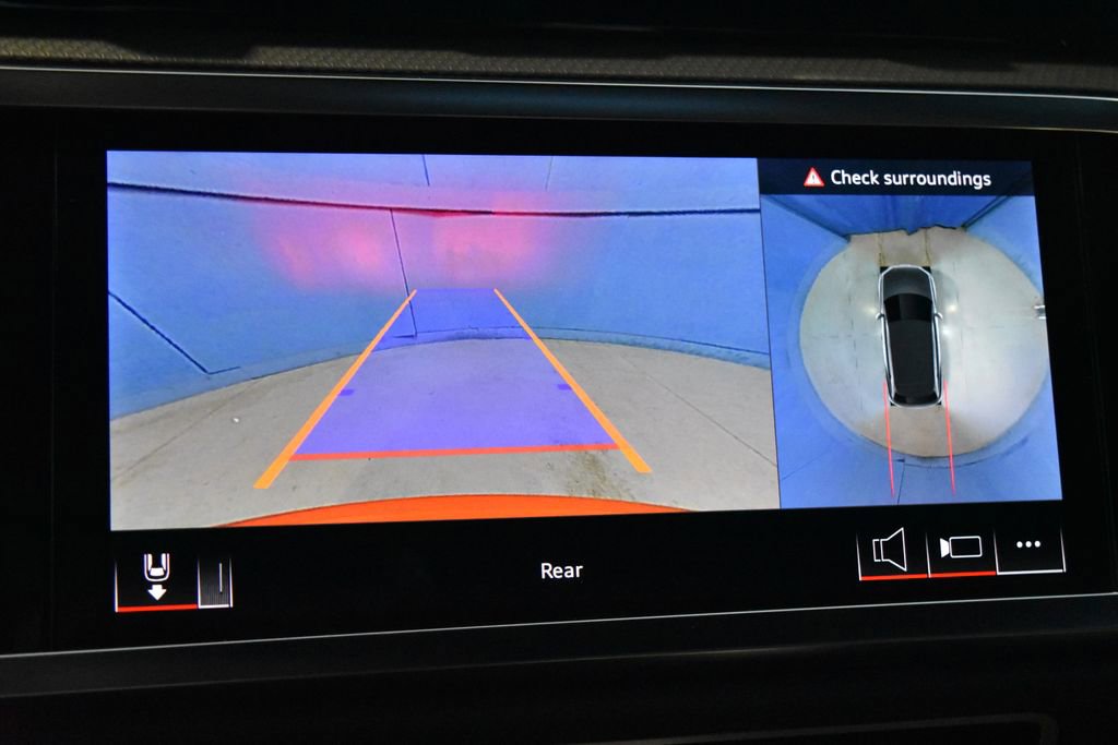 Certified 2025 Audi Q3 2.0T Premium Plus w/ Premium Plus Package image 12