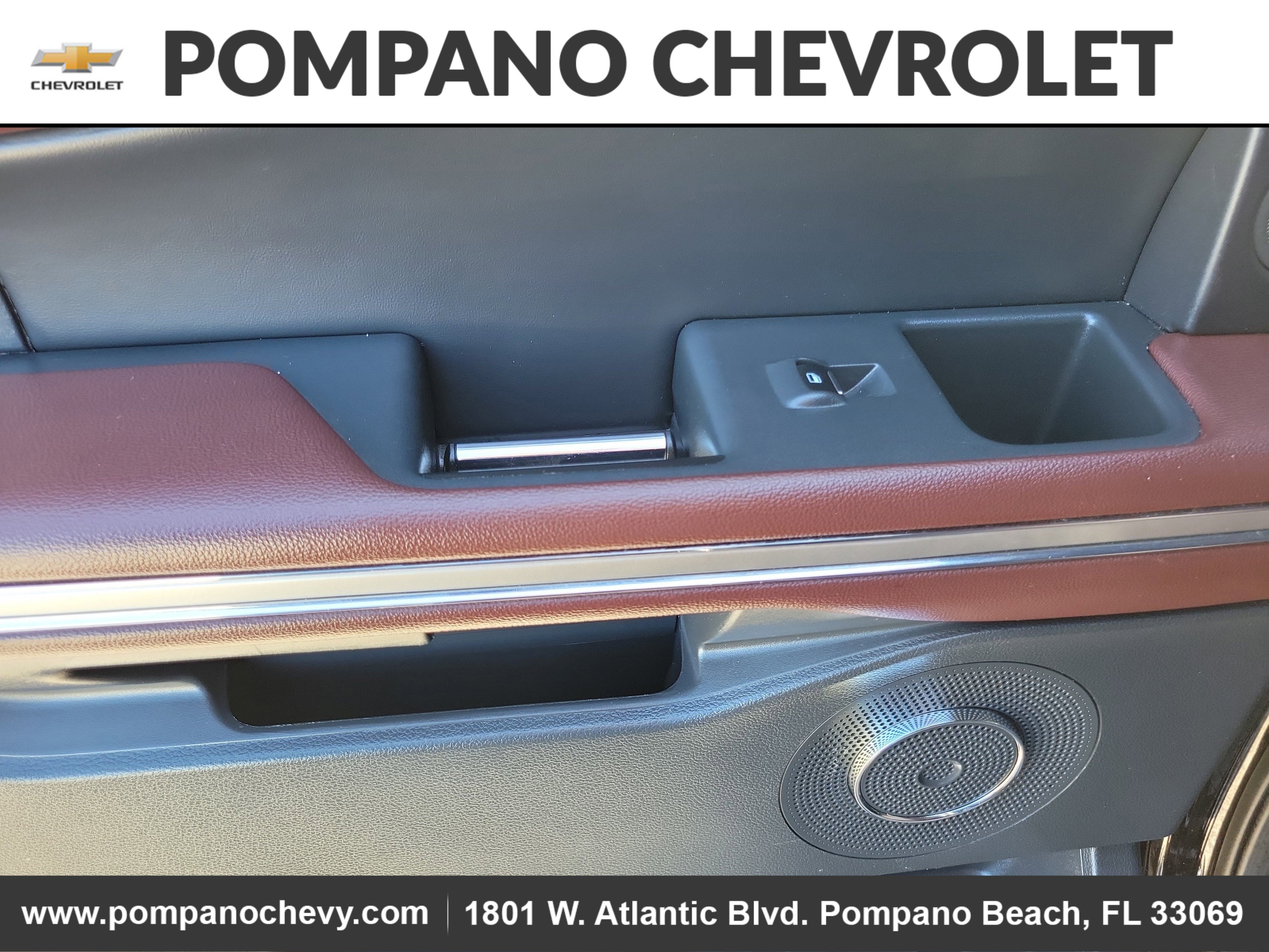 Used 2023 Ford Expedition Limited image 10