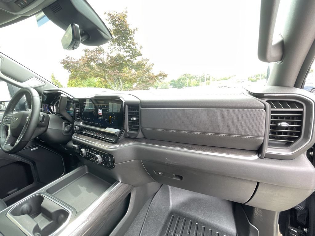 Certified 2026 Chevrolet Silverado 2500 LTZ w/ LTZ Plus Package AWD/4WD image 30