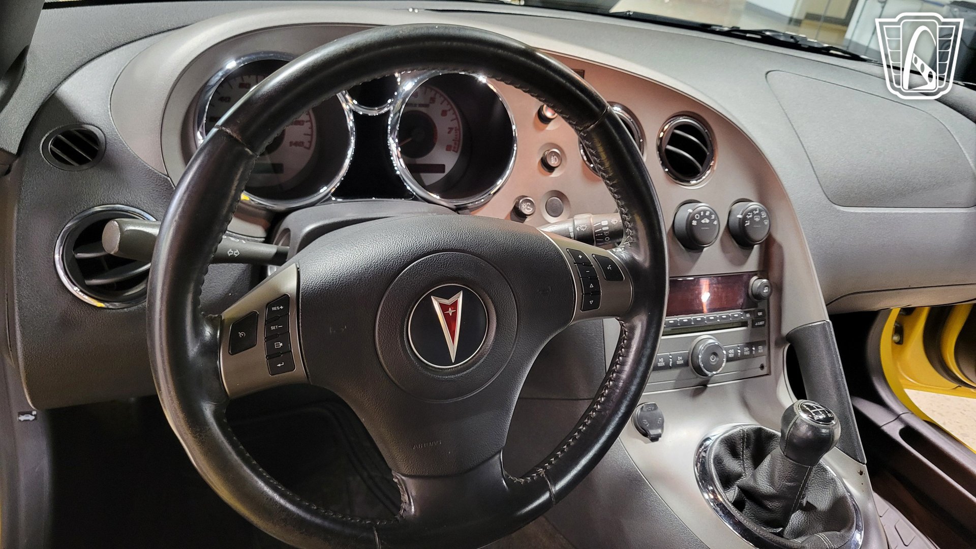 Used 2007 Pontiac Solstice Convertible w/ Premium Package RWD image 13