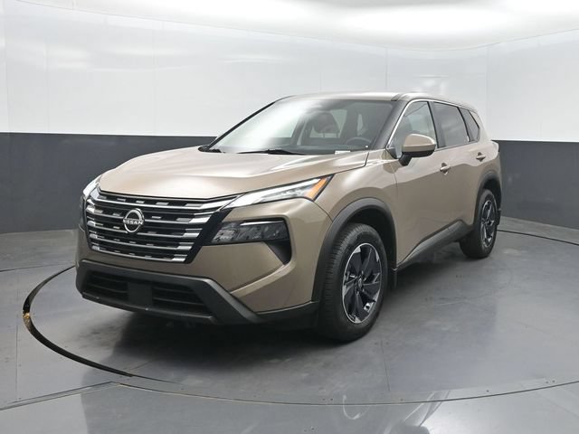 Used 2024 Nissan Rogue SV