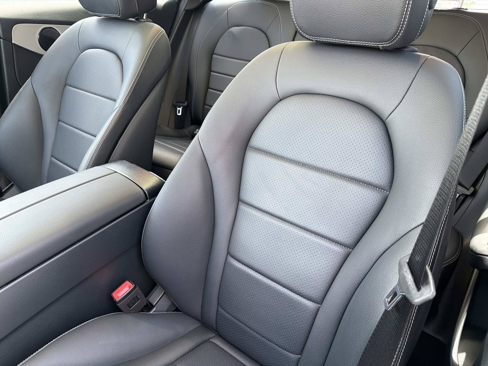 Certified 2022 Mercedes-Benz GLC 300 image 19