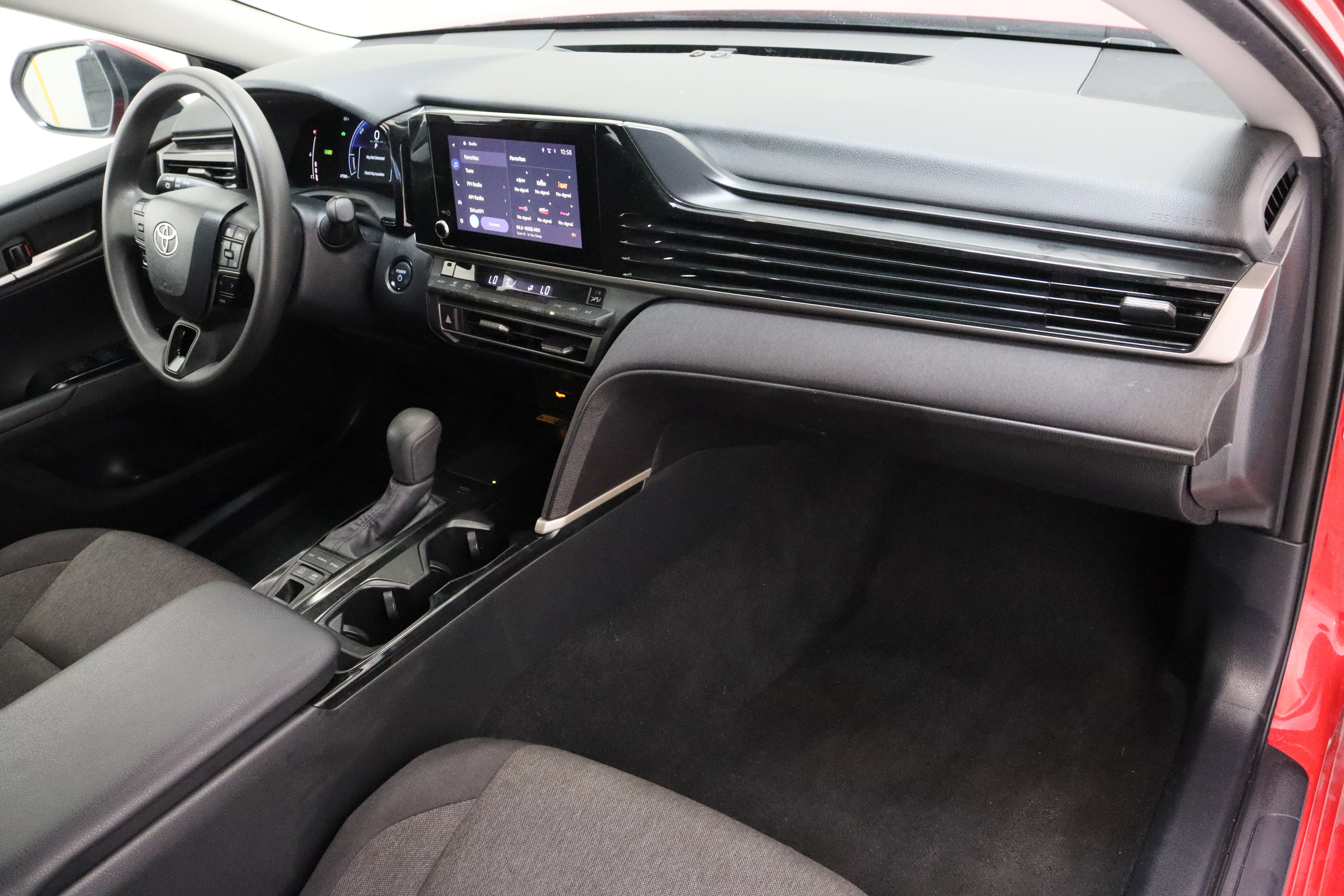 Certified 2025 Toyota Camry LE FWD image 35