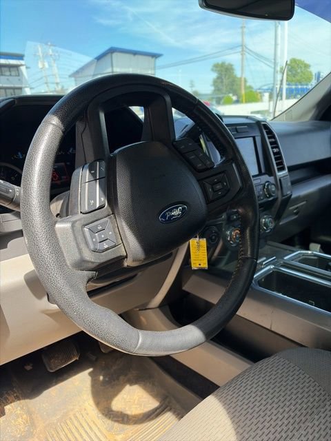 Used 2016 Ford F150 XLT w/ Equipment Group 302A Luxury AWD/4WD image 14
