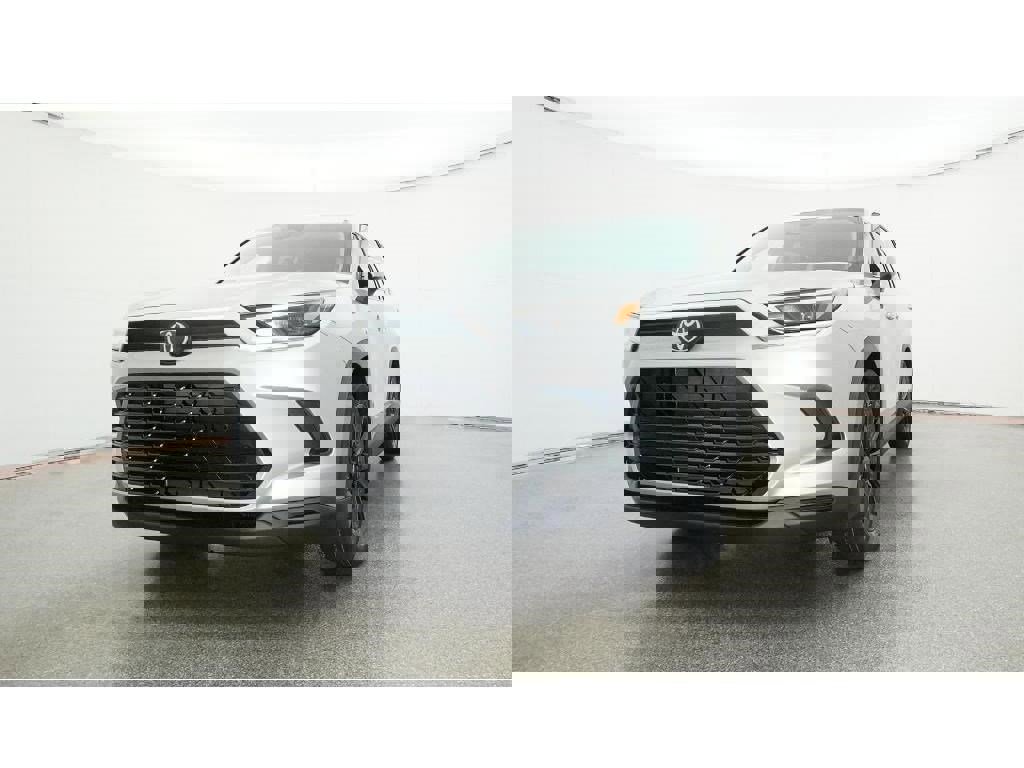 New 2026 Toyota Grand Highlander XLE image 32