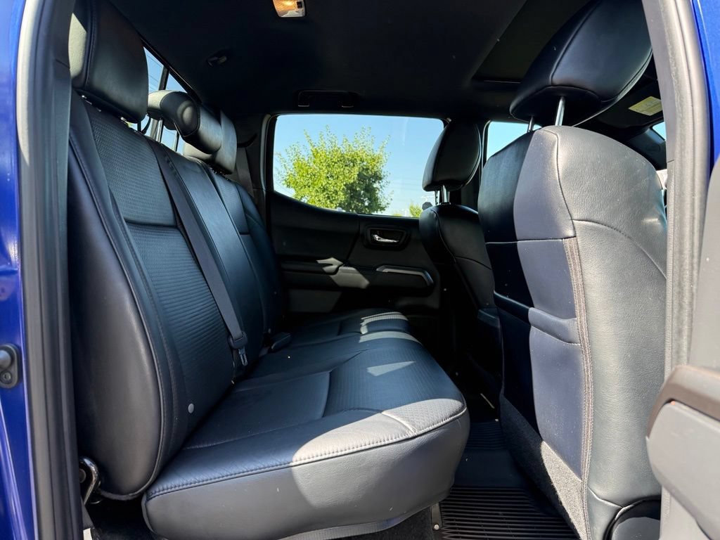 Certified 2023 Toyota Tacoma Limited AWD/4WD image 18