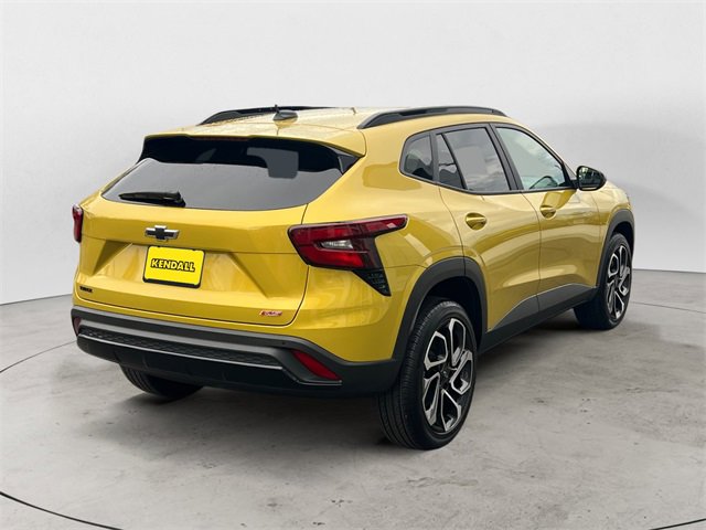 Used 2024 Chevrolet Trax RS w/ Driver Confidence Package image 5