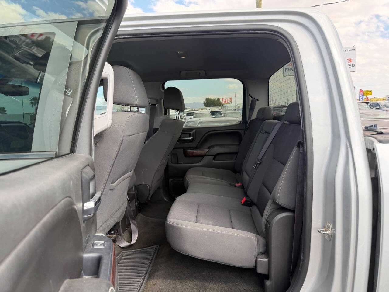 Used 2016 GMC Sierra 1500 SLE w/ SLE Value Package AWD/4WD image 25