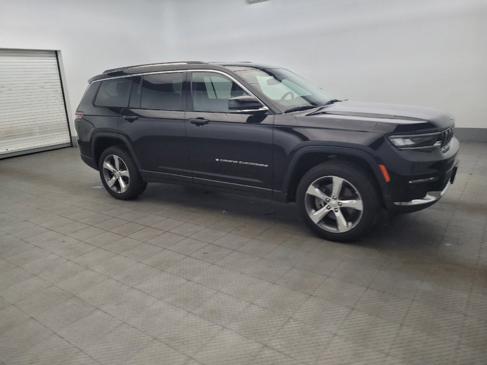 Used 2022 Jeep Grand Cherokee L Limited image 11