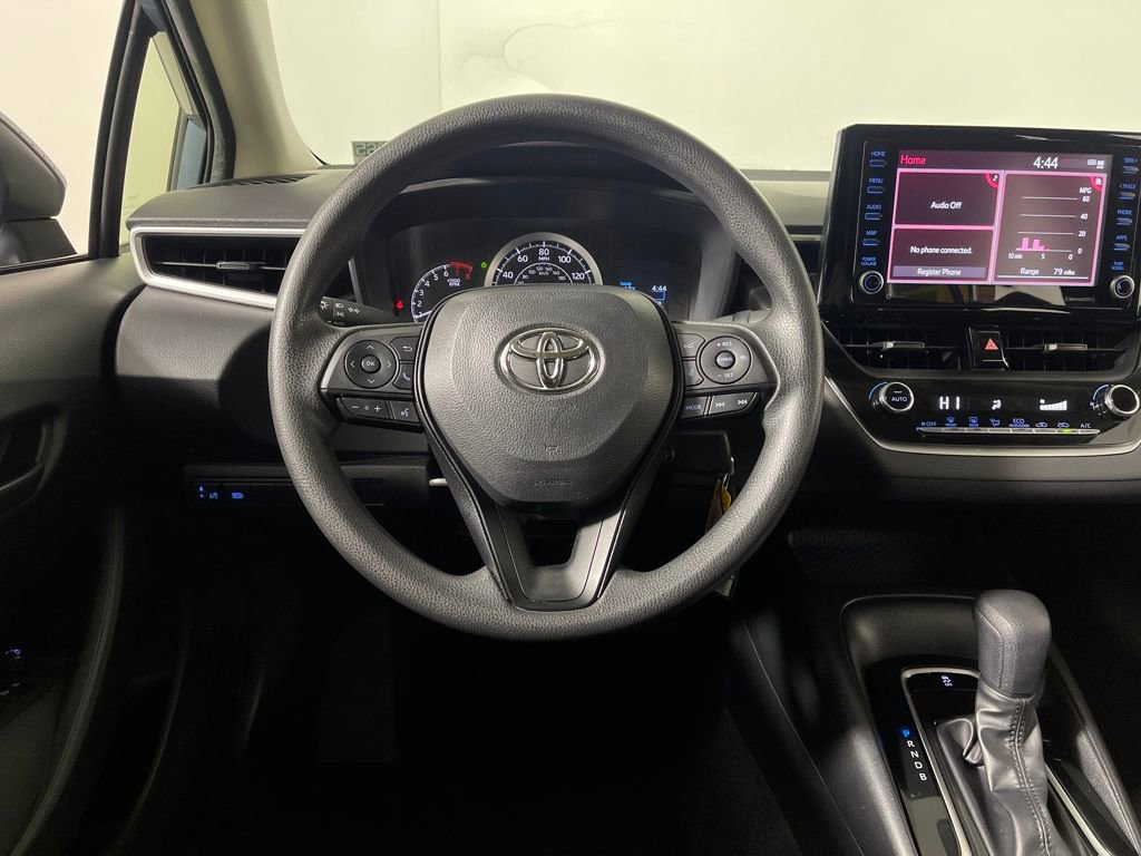 Used 2022 Toyota Corolla LE image 16