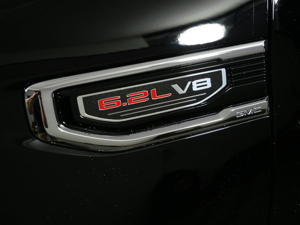 Used 2024 GMC Sierra 1500 Denali AWD/4WD image 10