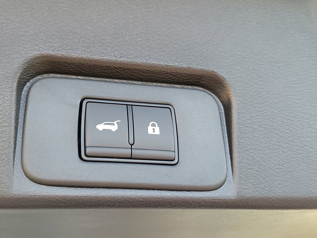 New 2026 Nissan Rogue SV AWD/4WD image 9