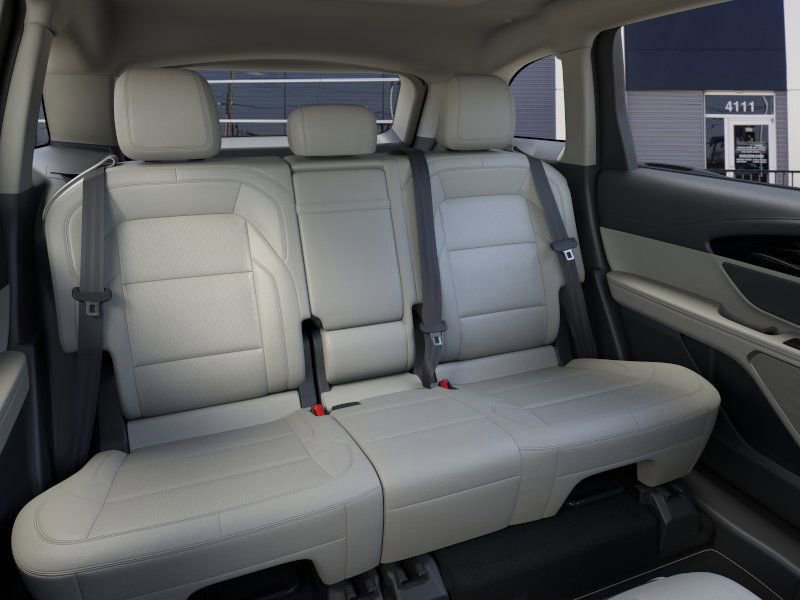 New 2026 Lincoln Nautilus Premier w/ Equipment Group 102A image 11