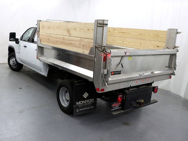 Used 2024 Chevrolet Silverado 3500 W/T w/ WT Convenience Package image 8