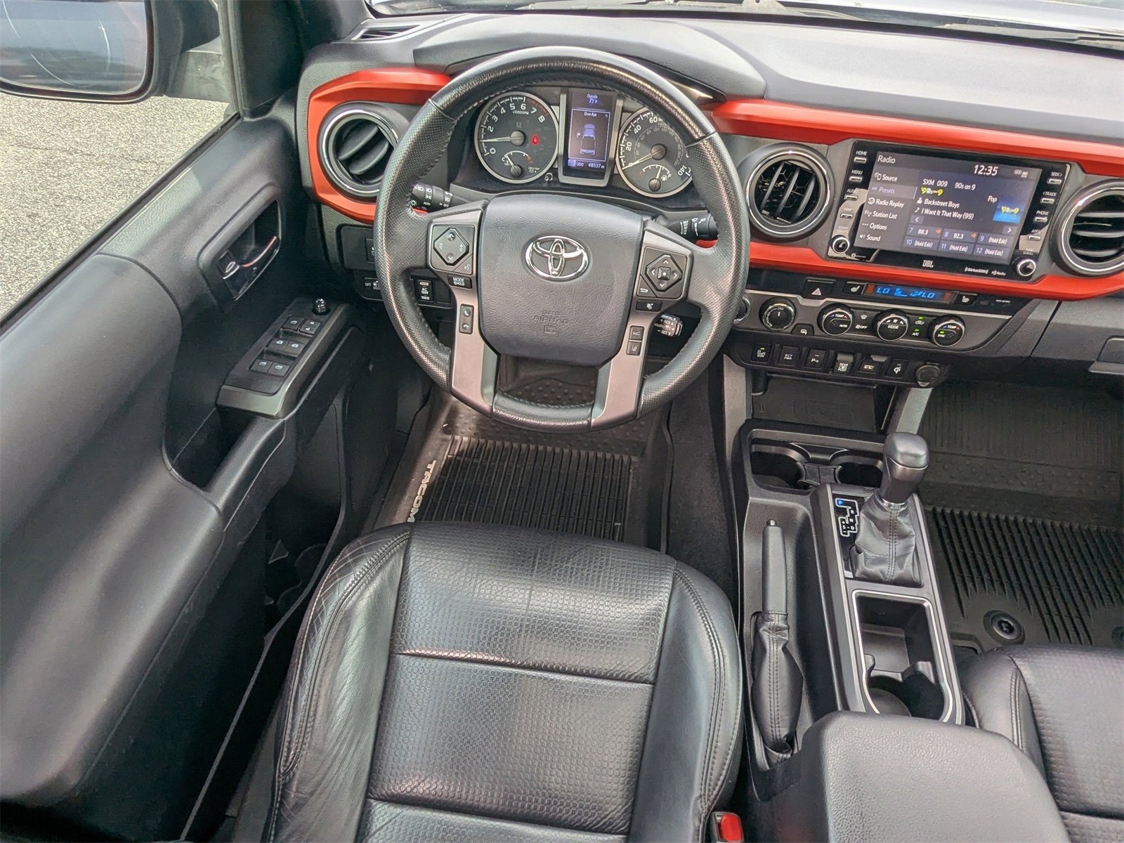 Used 2020 Toyota Tacoma TRD Off-Road image 16