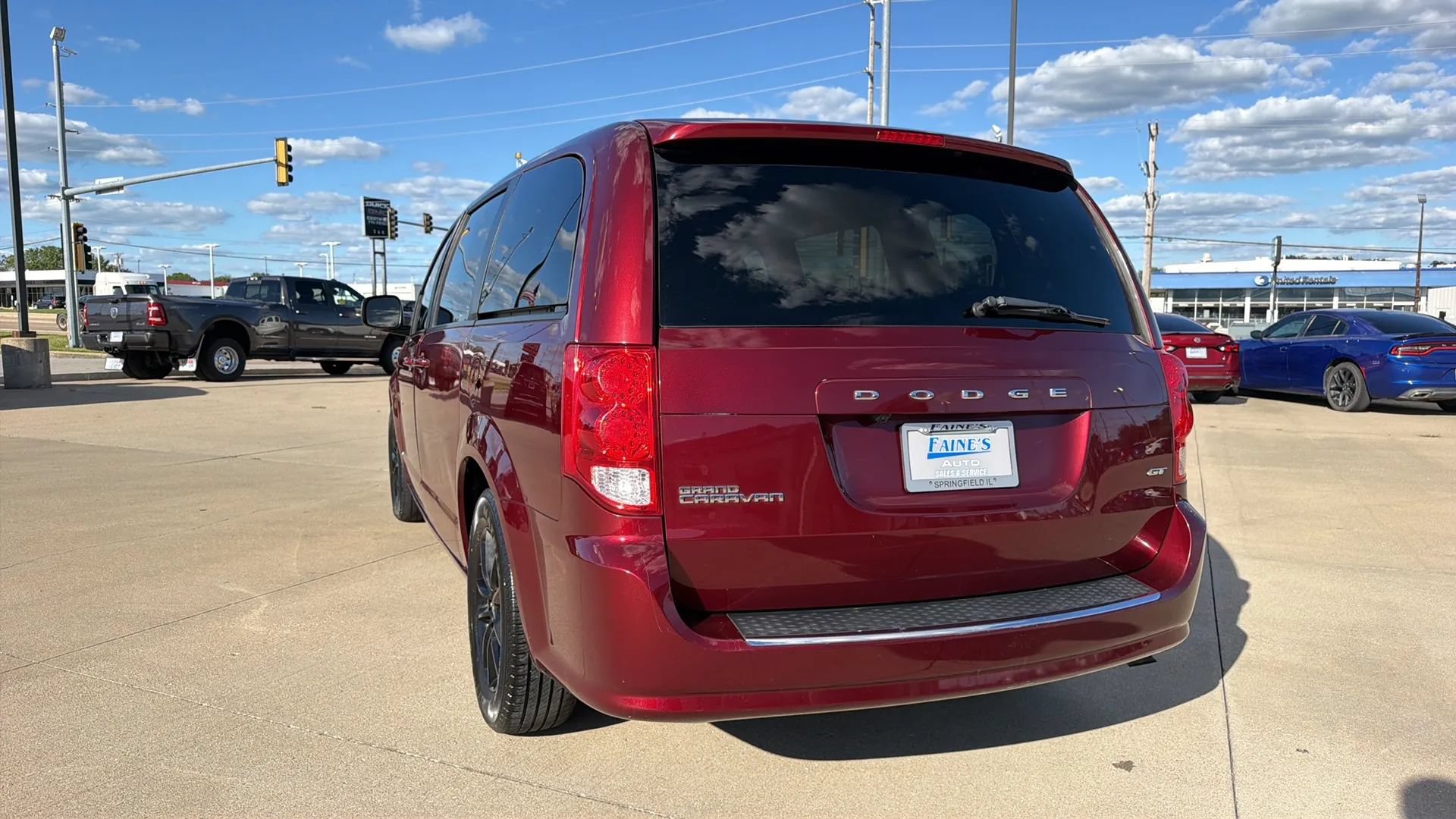 Used 2020 Dodge Grand Caravan GT FWD image 15