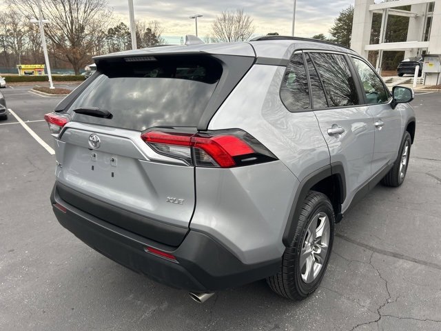 Used 2024 Toyota RAV4 XLE image 5