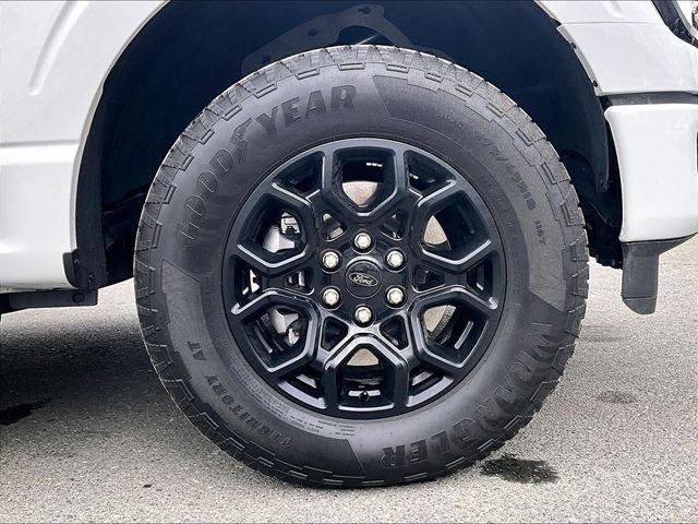 Used 2025 Ford F150 XLT w/ Equipment Group 301A Standard image 9