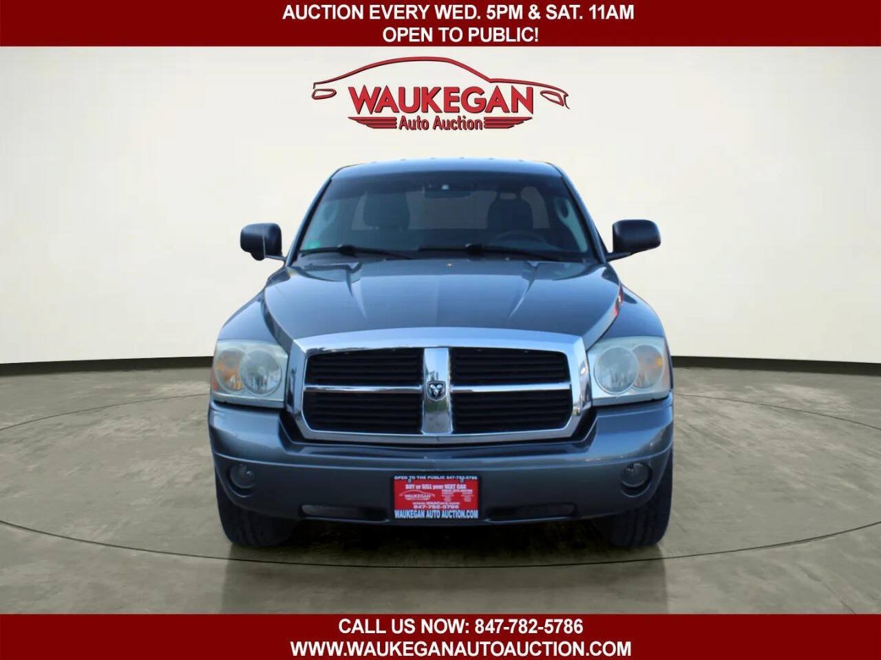 Used 2006 Dodge Dakota SLT w/ Trailer Tow Group AWD/4WD image 2