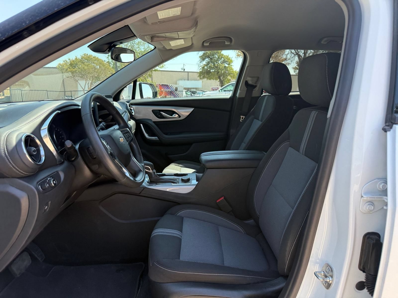 Used 2026 Chevrolet Blazer LT FWD image 27