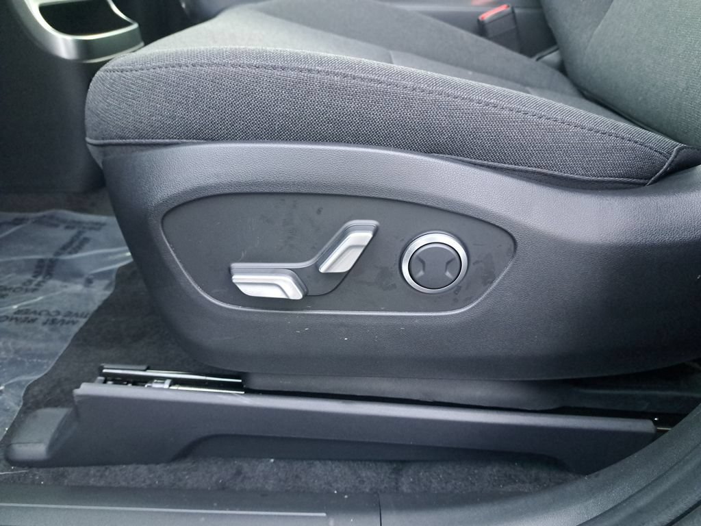 New 2026 Hyundai Ioniq 9 SE AWD/4WD image 35