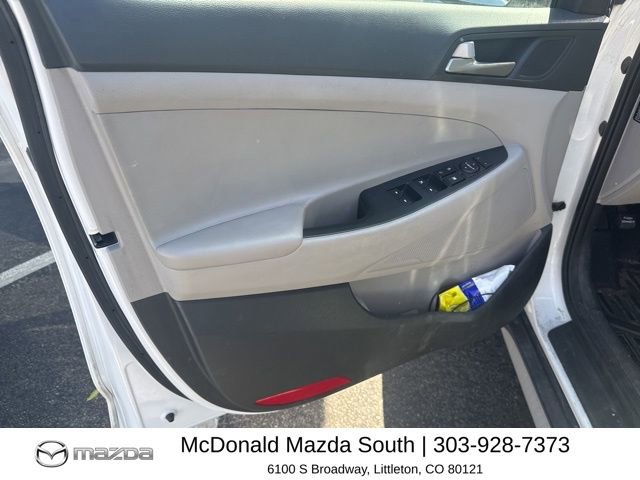 Used 2018 Hyundai Tucson Value AWD/4WD image 11