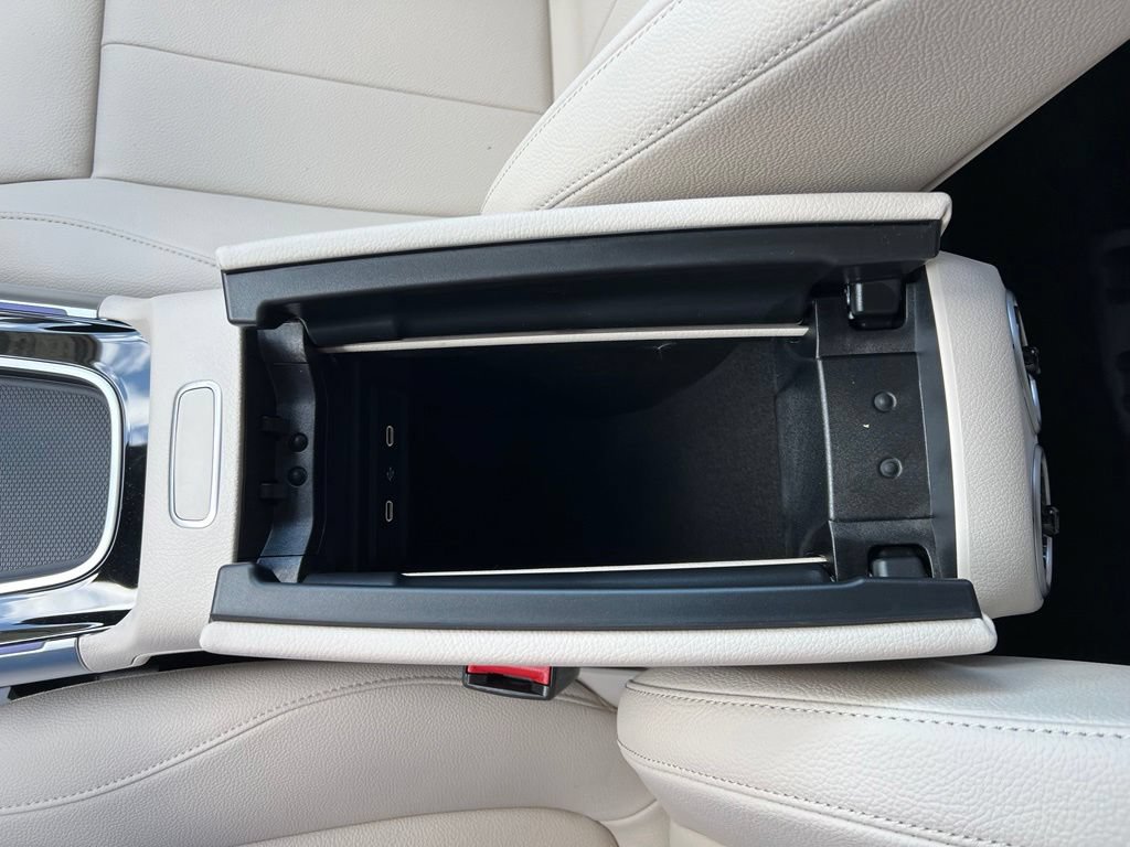 New 2026 Mercedes-Benz GLB 250 4MATIC image 21