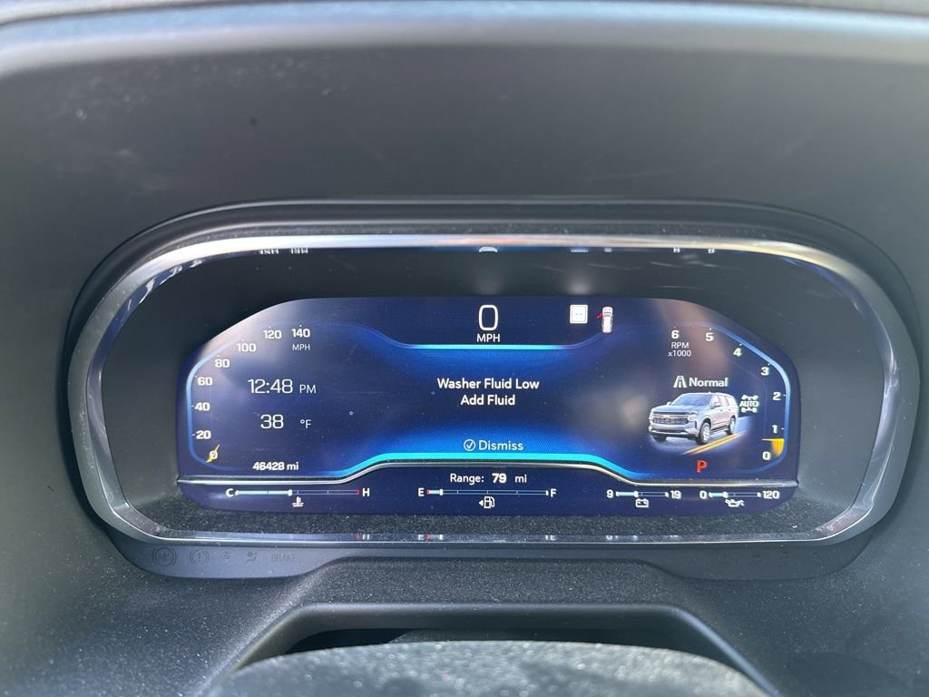 Used 2022 Chevrolet Suburban RST w/ Sport Performance Package image 3