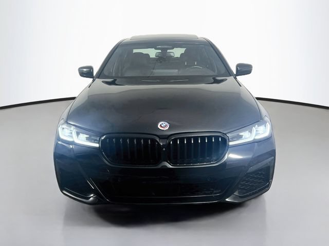 Used 2023 BMW M550i xDrive w/ Executive Package AWD/4WD image 2