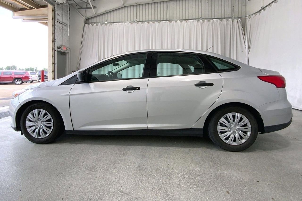 Used 2016 Ford Focus S FWD image 26