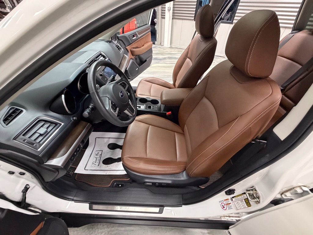 Used 2017 Subaru Outback 2.5i Touring w/ Popular Package #5A AWD/4WD image 57